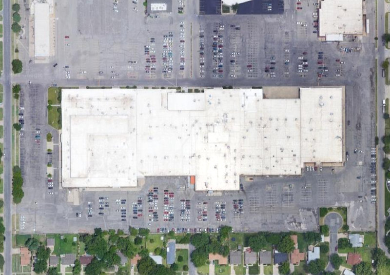 Mall roof replacement